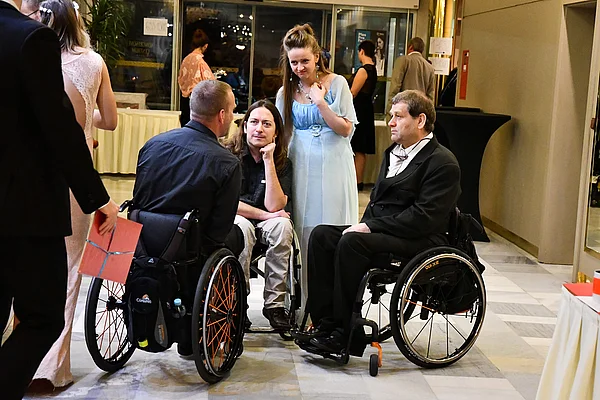 ParaCENTRUM Fenix, z.s.